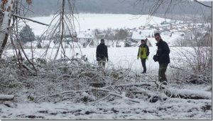 2017 erworbene Fläche bei Grünenplan (Kreis Holzminden) mit Stephan Thiele, Uwe Jauss und Michael Piepho